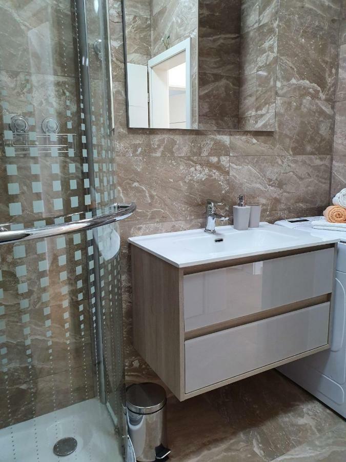 Lastovka Posesi Apartamento Medulin Exterior foto